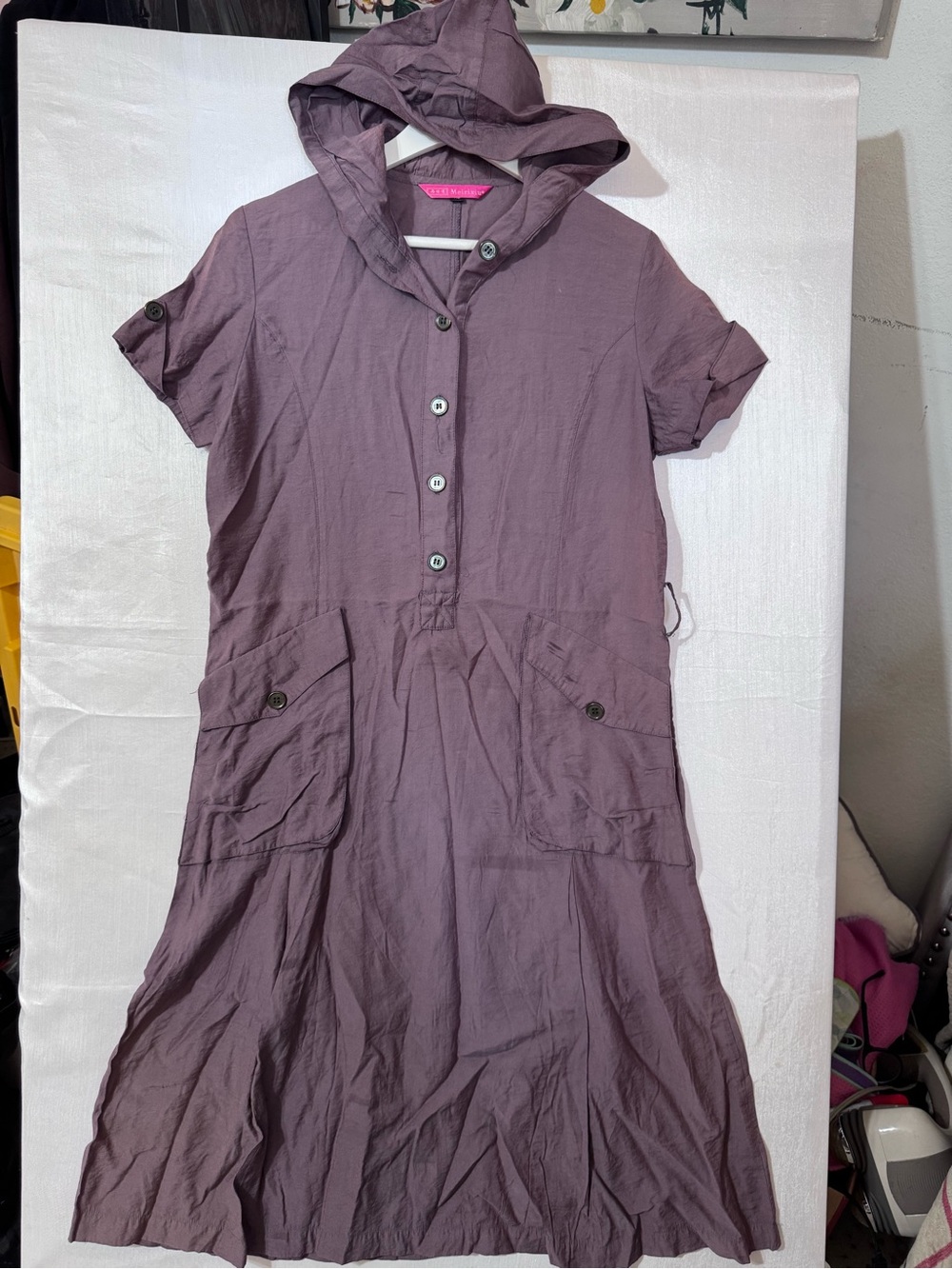 Hooded Short-Sleeve Midi Dress in Dusty Plum